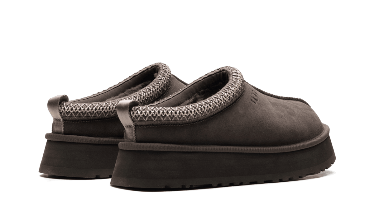 UGG WOMENS Tazz Slipper Womens "Molasses" 1122553 MLSS 1122553 MLSS from Stadium Goods